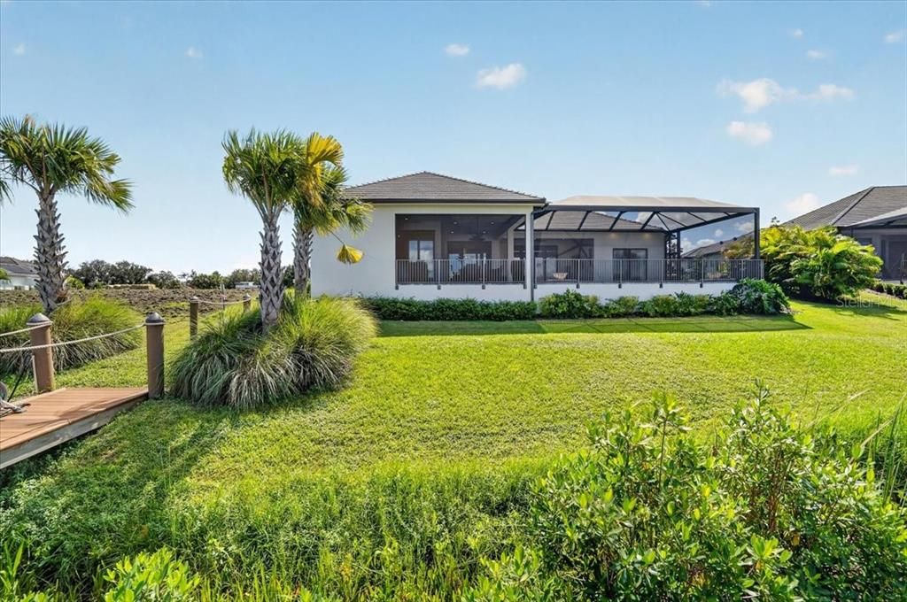 For Sale: $3,395,000 (3 beds, 3 baths, 3324 Square Feet)