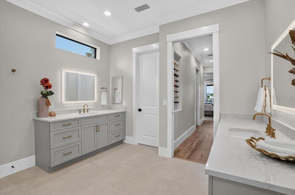 For Sale: $3,395,000 (3 beds, 3 baths, 3324 Square Feet)
