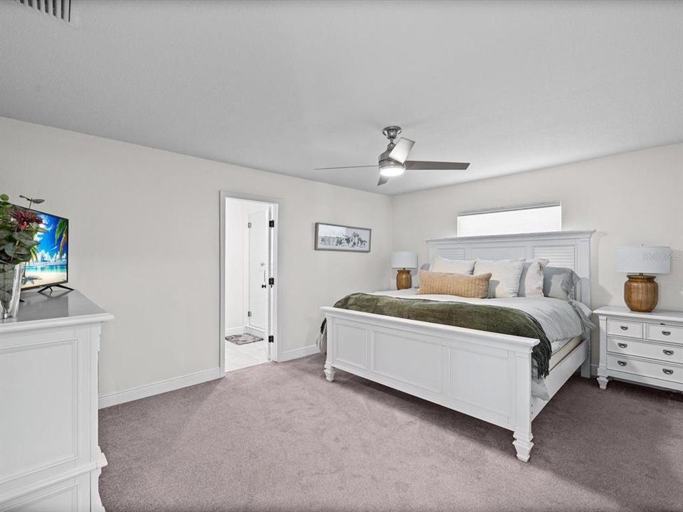 For Sale: $1,499,000 (3 beds, 2 baths, 2487 Square Feet)