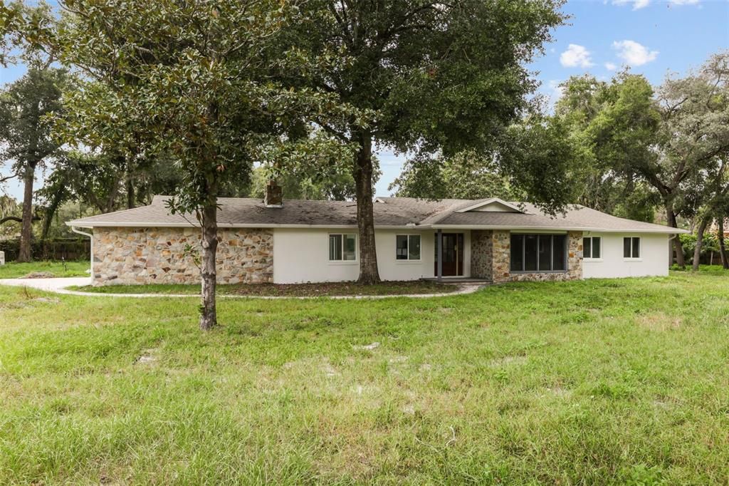 For Sale: $810,000 (4 beds, 2 baths, 2192 Square Feet)