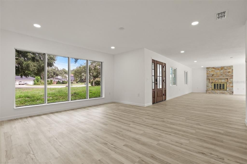 For Sale: $810,000 (4 beds, 2 baths, 2192 Square Feet)