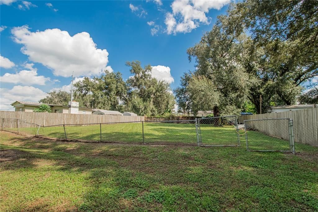 待售: $65,000 (0.19 acres)