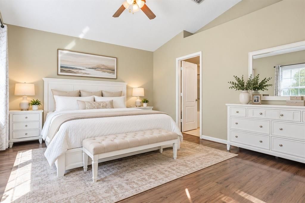 For Sale: $299,900 (3 beds, 2 baths, 1507 Square Feet)