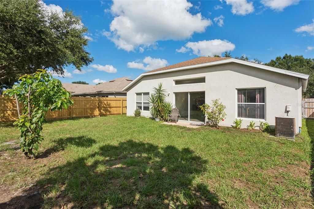 For Sale: $299,900 (3 beds, 2 baths, 1507 Square Feet)
