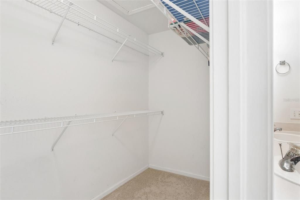 For Sale: $299,900 (3 beds, 2 baths, 1507 Square Feet)