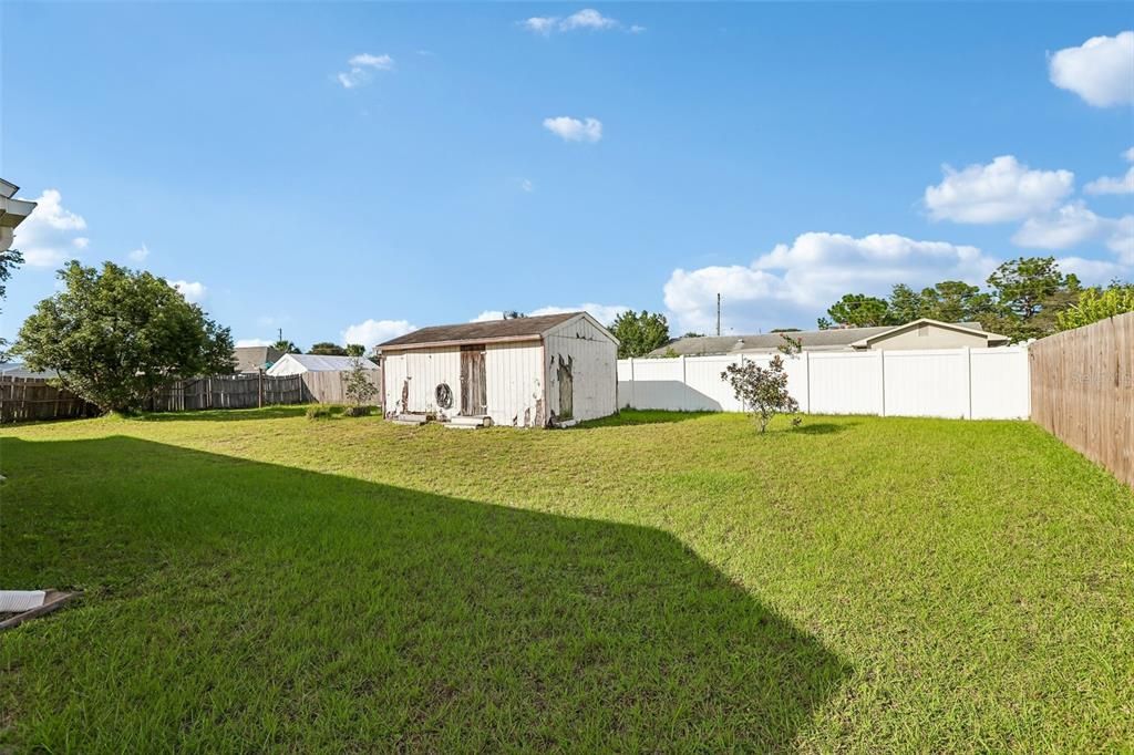 For Sale: $260,000 (3 beds, 2 baths, 1268 Square Feet)