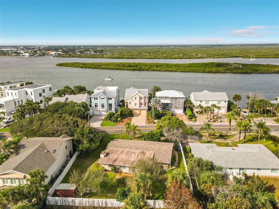 На продажу: $649,000 (3 спален, 2 ванн, 1847 Квадратных фут)