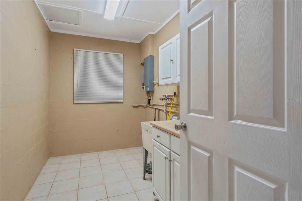 En Venta: $230,000 (3 camas, 1 baños, 1173 Pies cuadrados)
