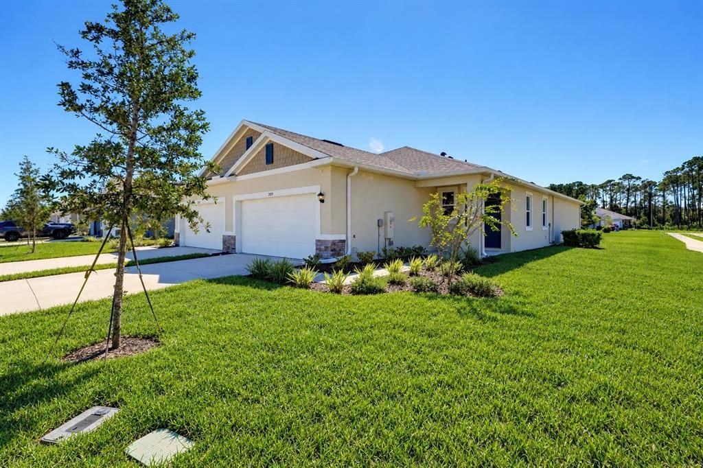 For Sale: $309,000 (2 beds, 2 baths, 1626 Square Feet)