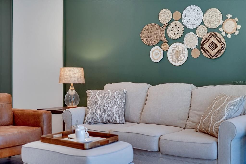 For Sale: $309,000 (2 beds, 2 baths, 1626 Square Feet)