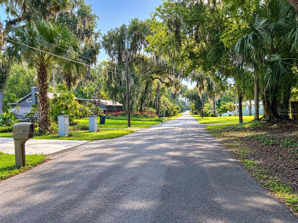 For Sale: $781,700 (4 beds, 3 baths, 2587 Square Feet)