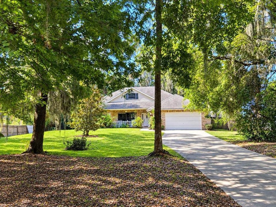 For Sale: $781,700 (4 beds, 3 baths, 2587 Square Feet)