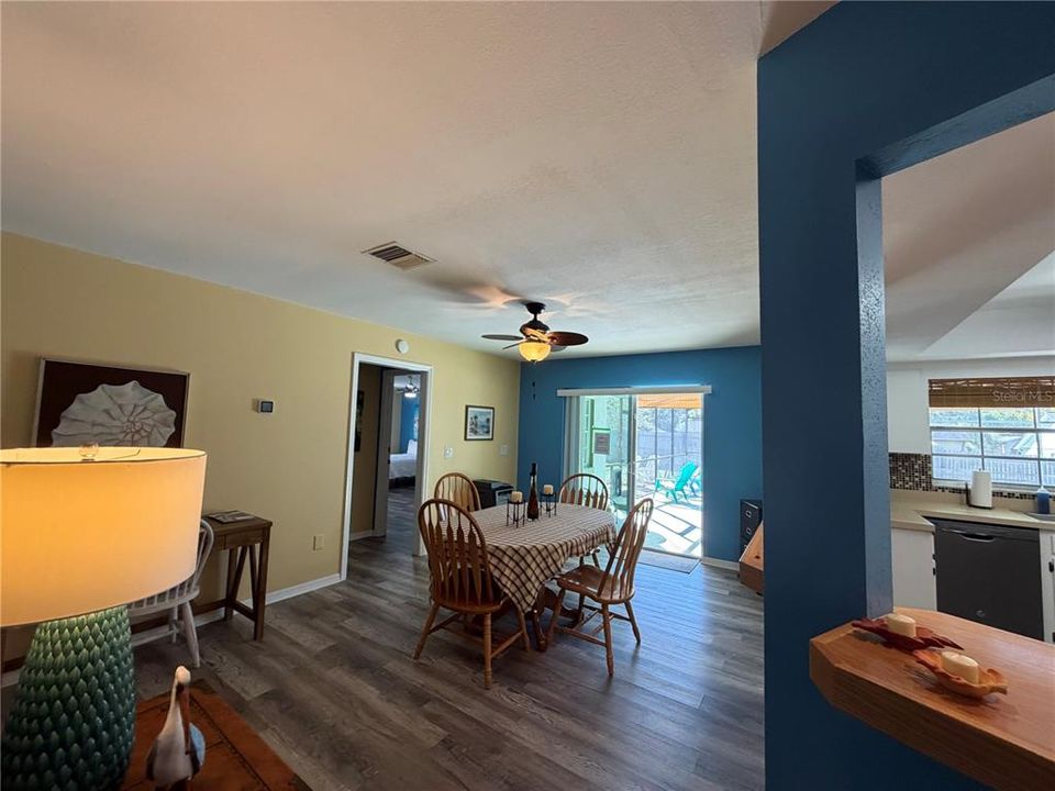 En Venta: $349,495 (3 camas, 2 baños, 1683 Pies cuadrados)