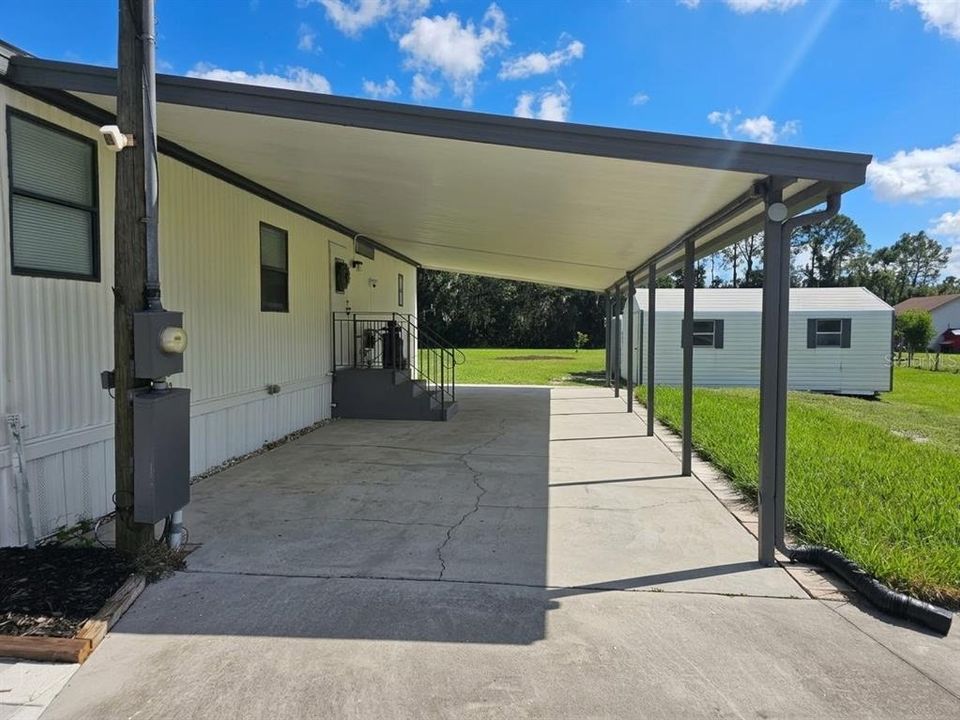 For Rent: $2,100 (3 beds, 2 baths, 960 Square Feet)