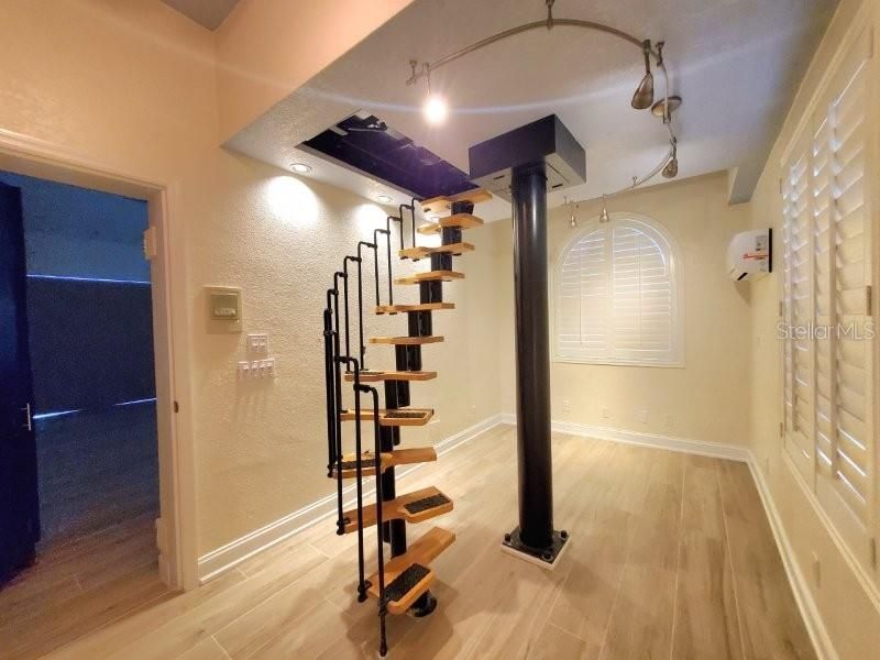 En Renta: $4,400 (4 camas, 2 baños, 3125 Pies cuadrados)