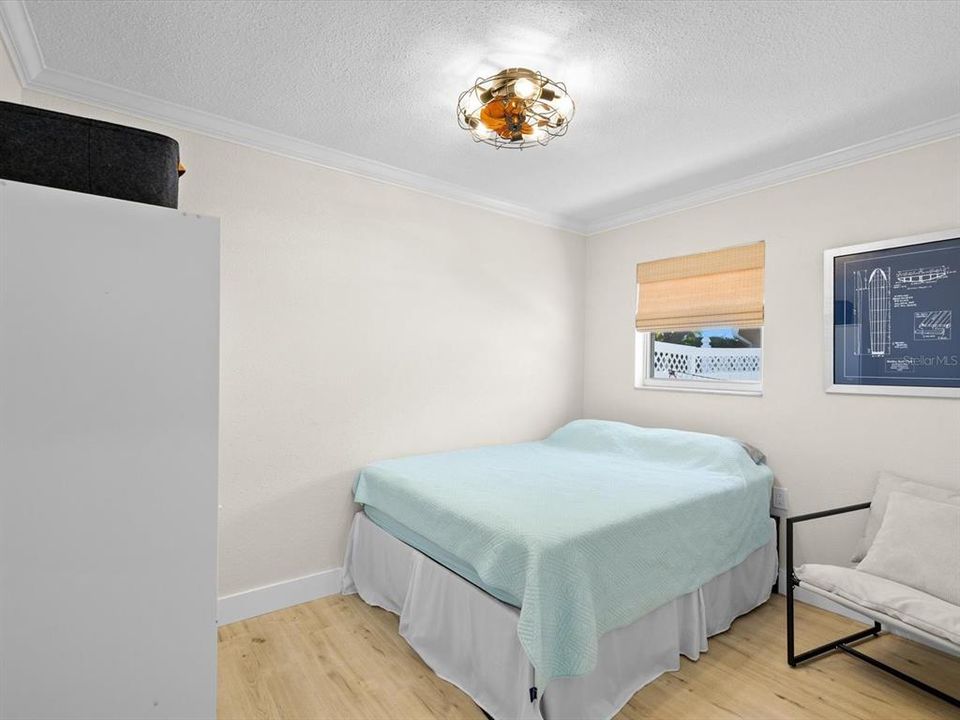 For Sale: $929,000 (3 beds, 2 baths, 1625 Square Feet)