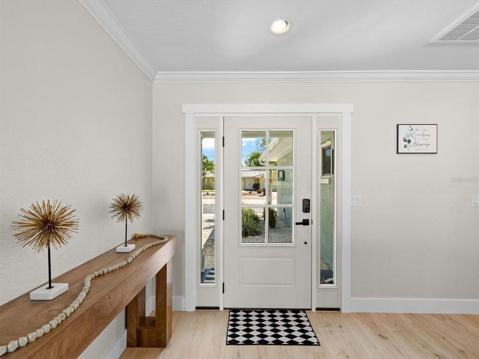 For Sale: $929,000 (3 beds, 2 baths, 1625 Square Feet)