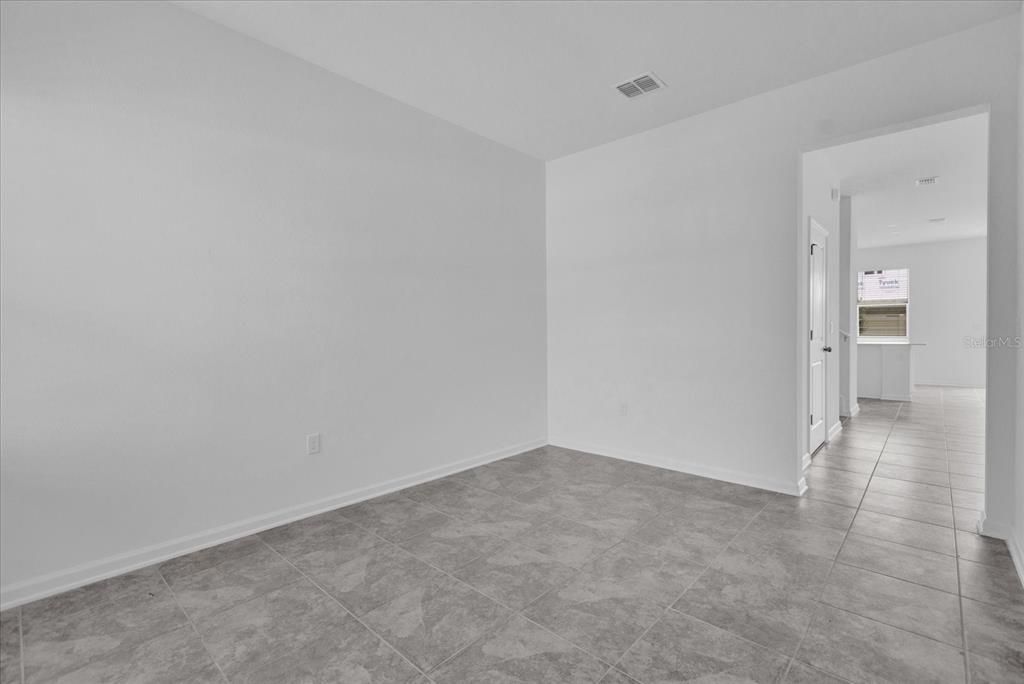 For Rent: $1,750 (3 beds, 2 baths, 1689 Square Feet)