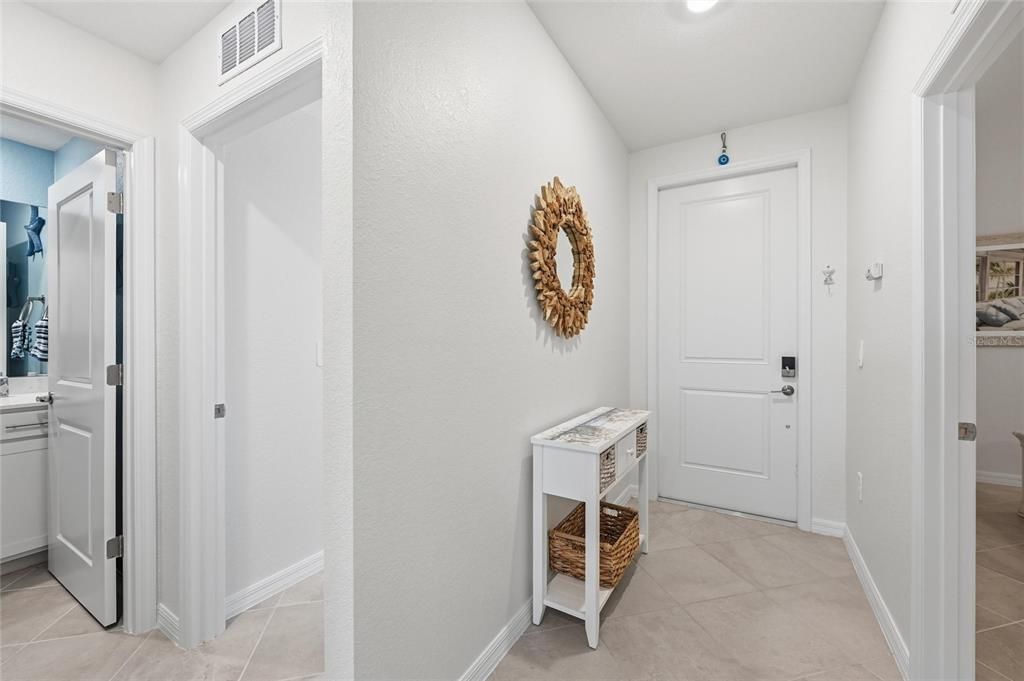 For Rent: $5,500 (2 beds, 2 baths, 1154 Square Feet)