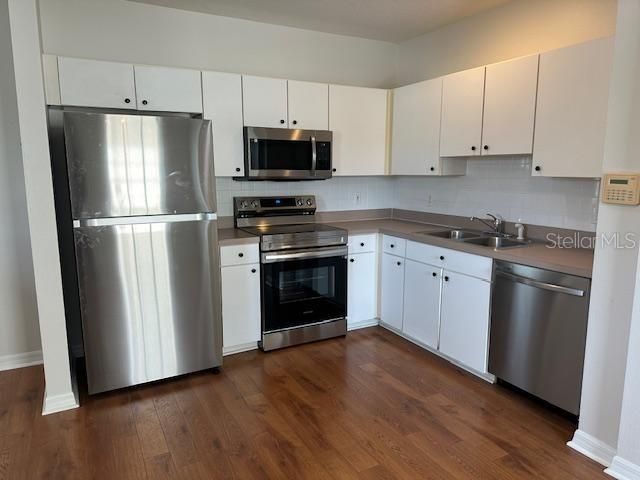 For Rent: $1,650 (0 beds, 1 baths, 600 Square Feet)