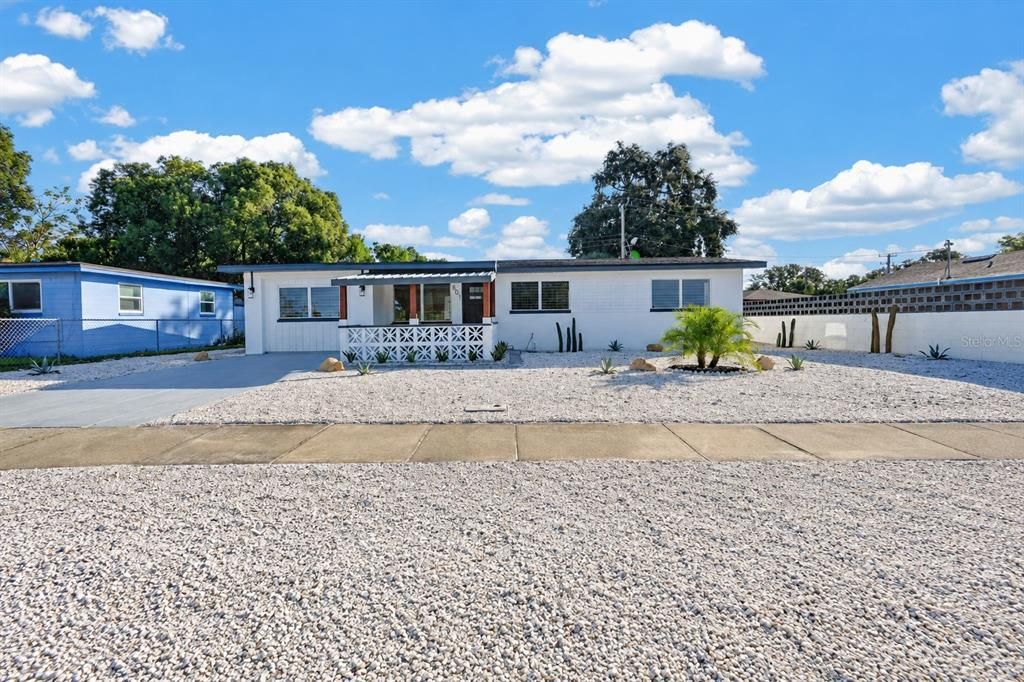 На продажу: $265,000 (4 спален, 2 ванн, 1475 Квадратных фут)