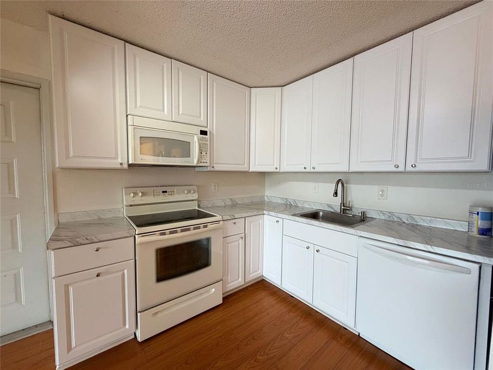 En Venta: $129,000 (1 camas, 1 baños, 764 Pies cuadrados)