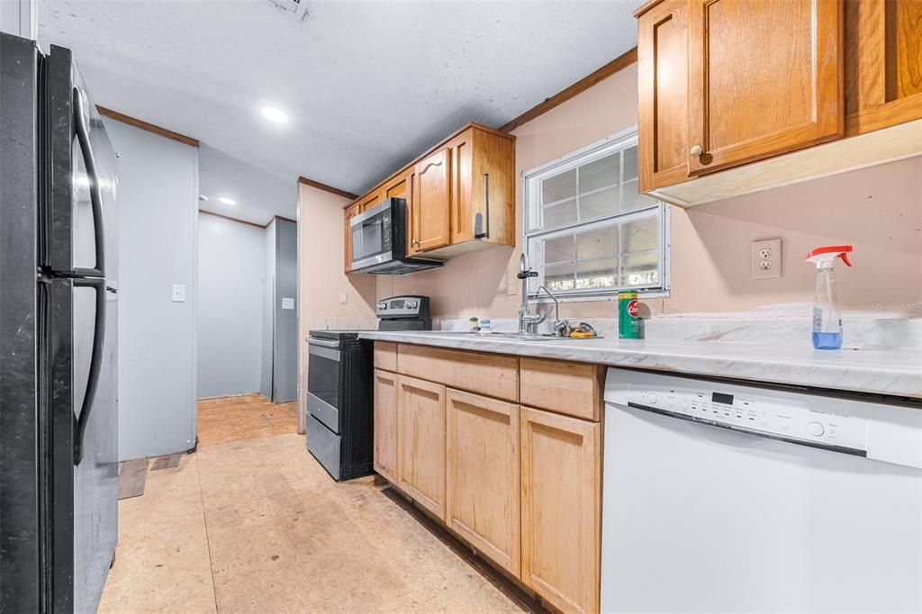 En Venta: $225,000 (3 camas, 2 baños, 1352 Pies cuadrados)