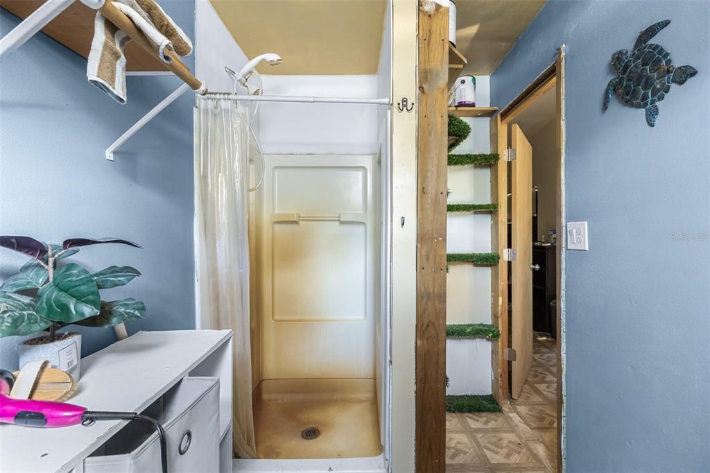 En Venta: $225,000 (3 camas, 2 baños, 1352 Pies cuadrados)