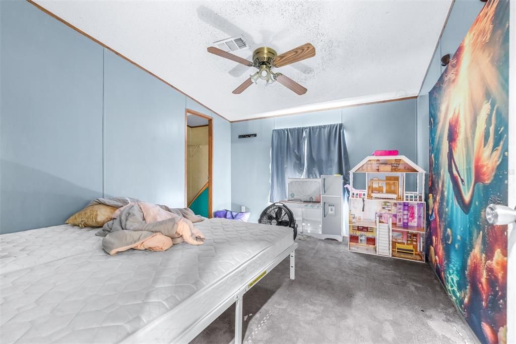 En Venta: $225,000 (3 camas, 2 baños, 1352 Pies cuadrados)