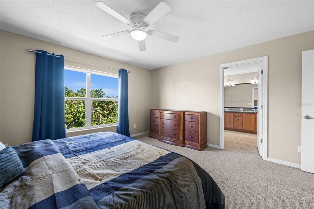 For Sale: $350,000 (3 beds, 2 baths, 1872 Square Feet)