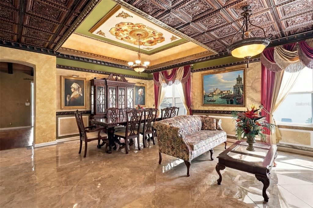 На продажу: $625,000 (4 спален, 3 ванн, 3325 Квадратных фут)