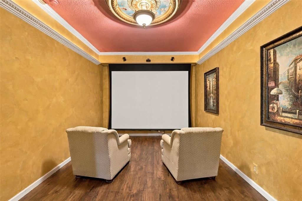 На продажу: $625,000 (4 спален, 3 ванн, 3325 Квадратных фут)
