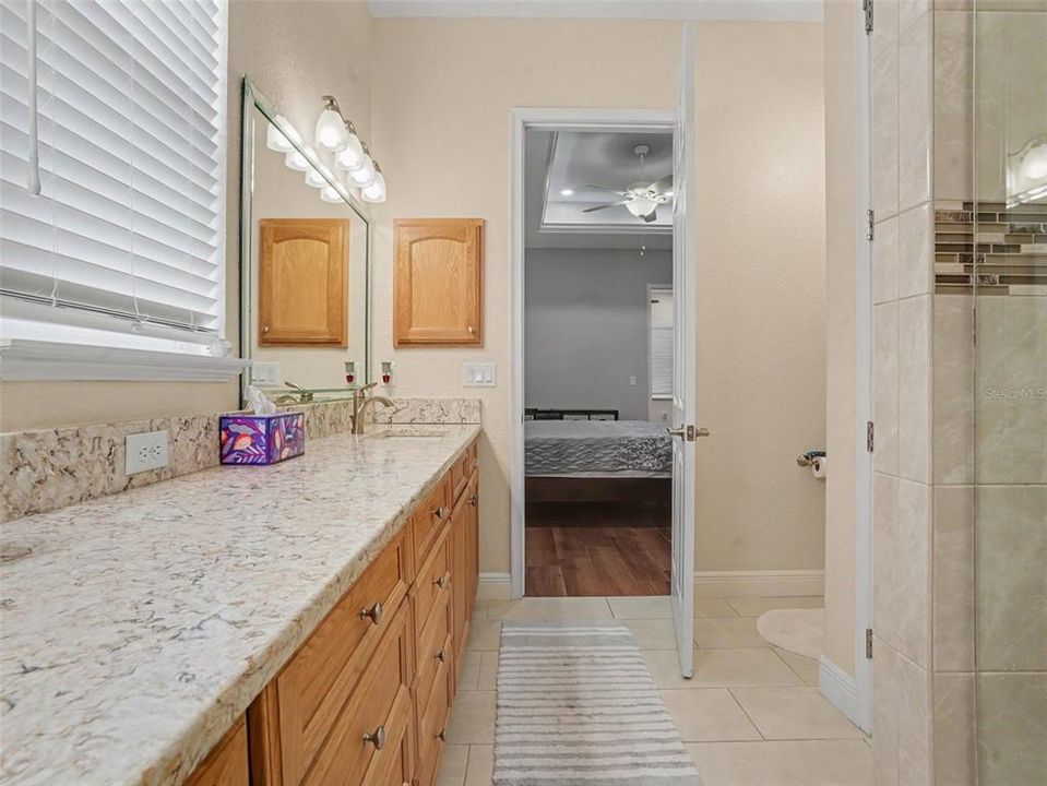 En Venta: $475,000 (2 camas, 2 baños, 1818 Pies cuadrados)