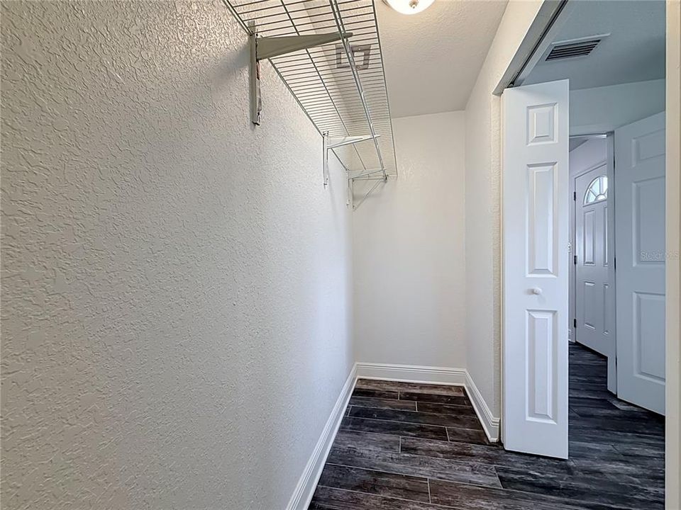 На продажу: $559,900 (3 спален, 2 ванн, 1859 Квадратных фут)