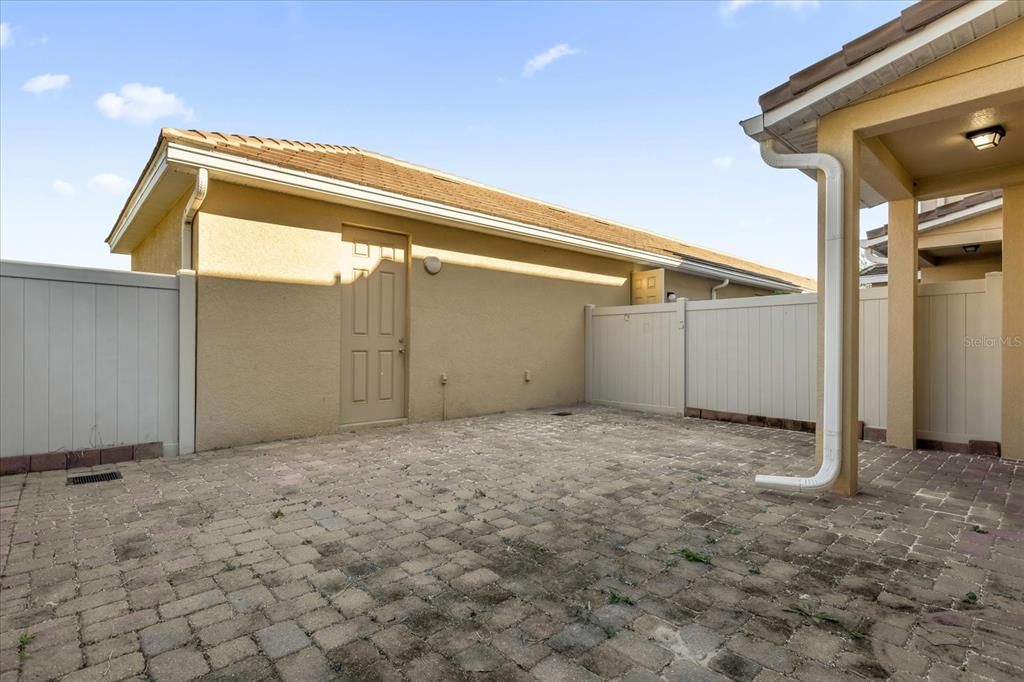 На продажу: $435,000 (3 спален, 2 ванн, 1743 Квадратных фут)