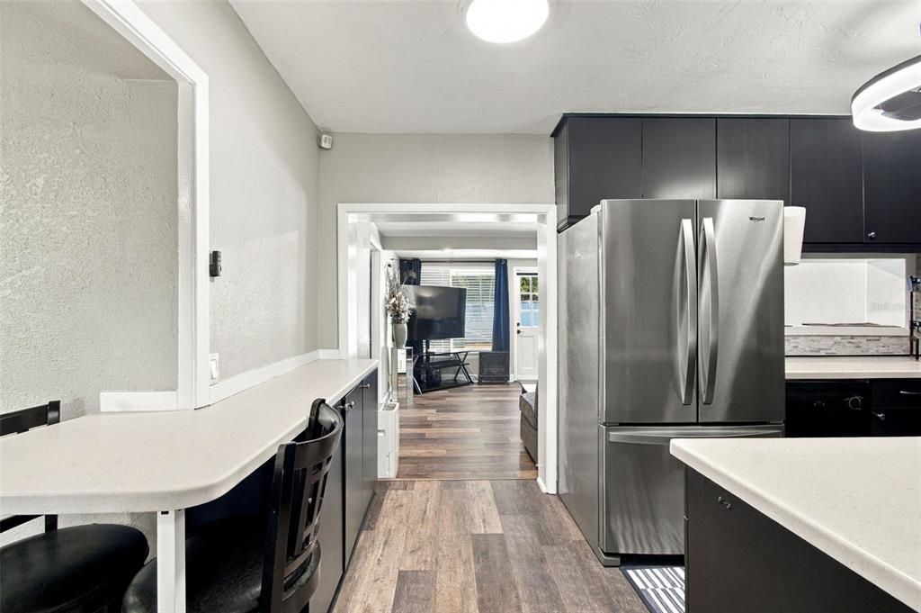 En Venta: $420,000 (5 camas, 2 baños, 1645 Pies cuadrados)