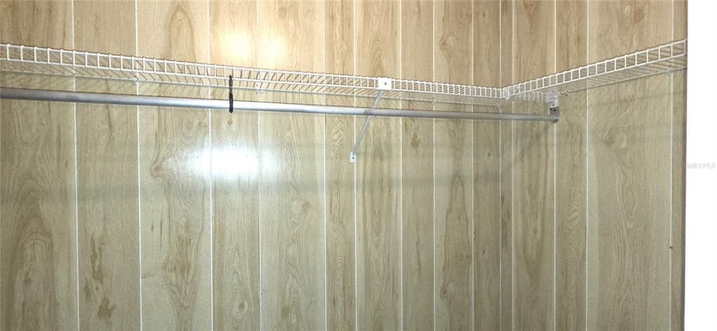 На продажу: $128,500 (2 спален, 2 ванн, 1040 Квадратных фут)