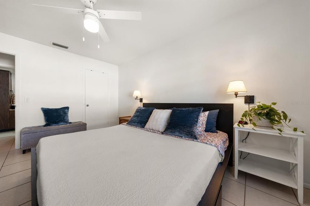 En Venta: $102,000 (1 camas, 1 baños, 716 Pies cuadrados)