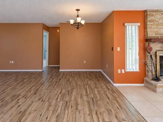 На продажу: $295,200 (2 спален, 2 ванн, 1506 Квадратных фут)