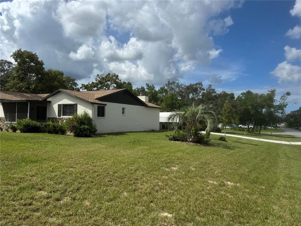 For Rent: $1,900 (2 beds, 2 baths, 1281 Square Feet)