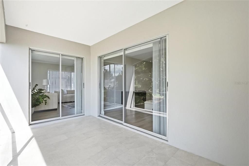 En Venta: $335,000 (2 camas, 2 baños, 1265 Pies cuadrados)