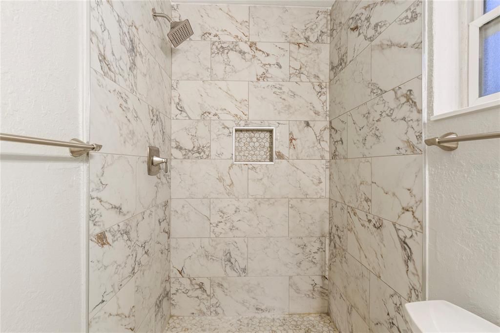 На продажу: $495,000 (3 спален, 2 ванн, 1782 Квадратных фут)