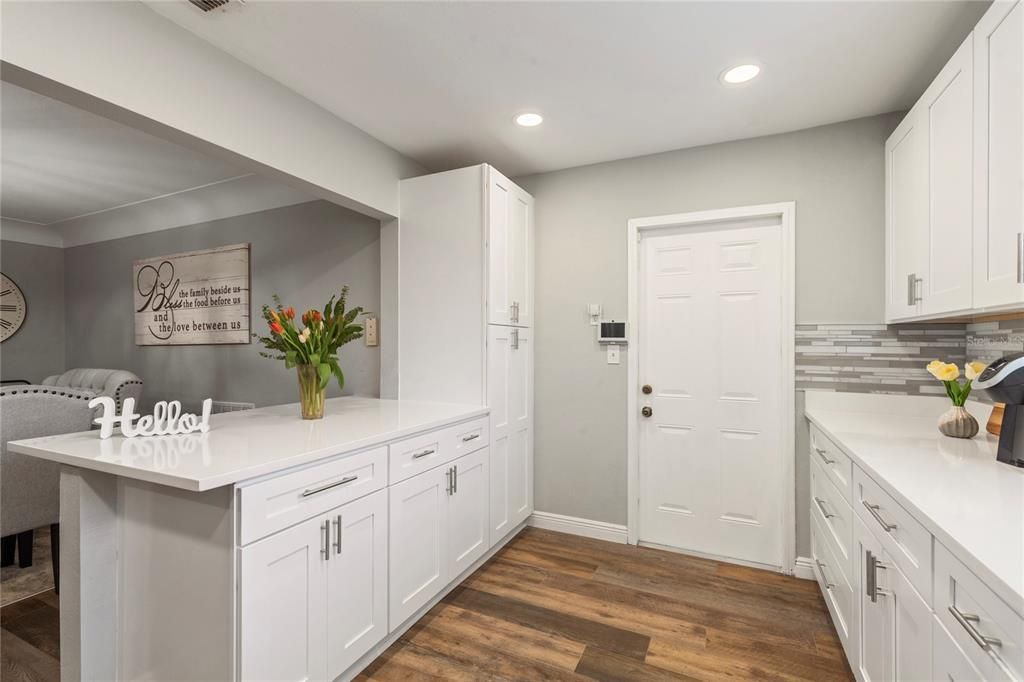 На продажу: $495,000 (3 спален, 2 ванн, 1782 Квадратных фут)