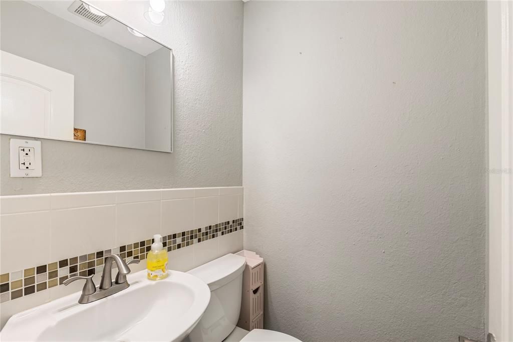 На продажу: $495,000 (3 спален, 2 ванн, 1782 Квадратных фут)