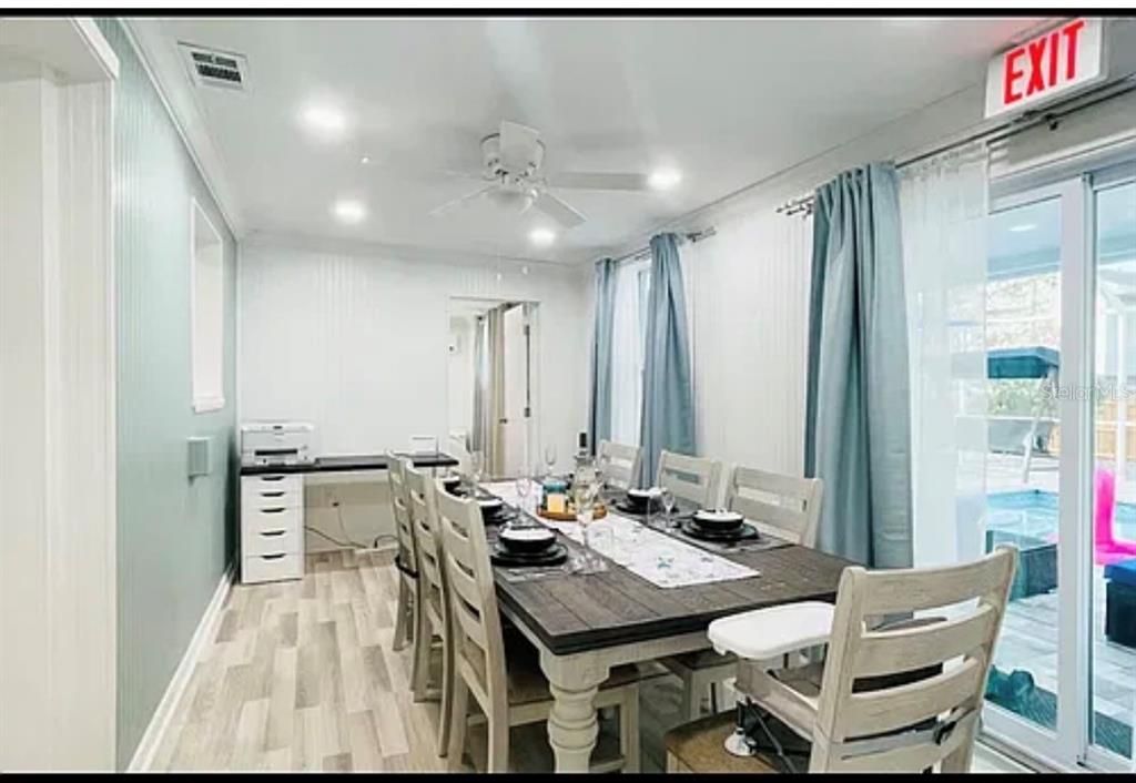 For Rent: $4,900 (3 beds, 1 baths, 1418 Square Feet)