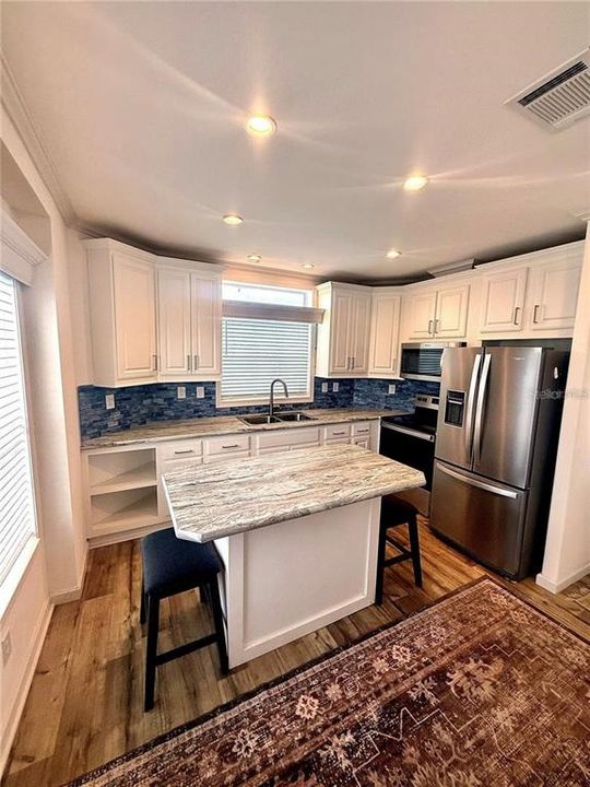 На продажу: $134,990 (1 спален, 1 ванн, 481 Квадратных фут)