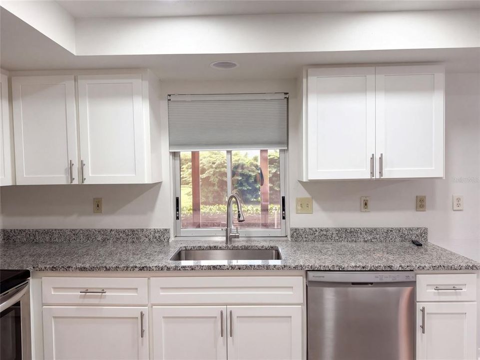 En Venta: $280,000 (3 camas, 2 baños, 1566 Pies cuadrados)