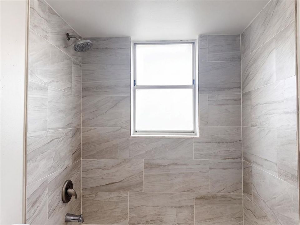 En Venta: $280,000 (3 camas, 2 baños, 1566 Pies cuadrados)