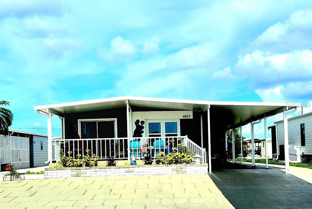 Vendido Recientemente: $375,000 (3 camas, 3 baños, 2423 Pies cuadrados)