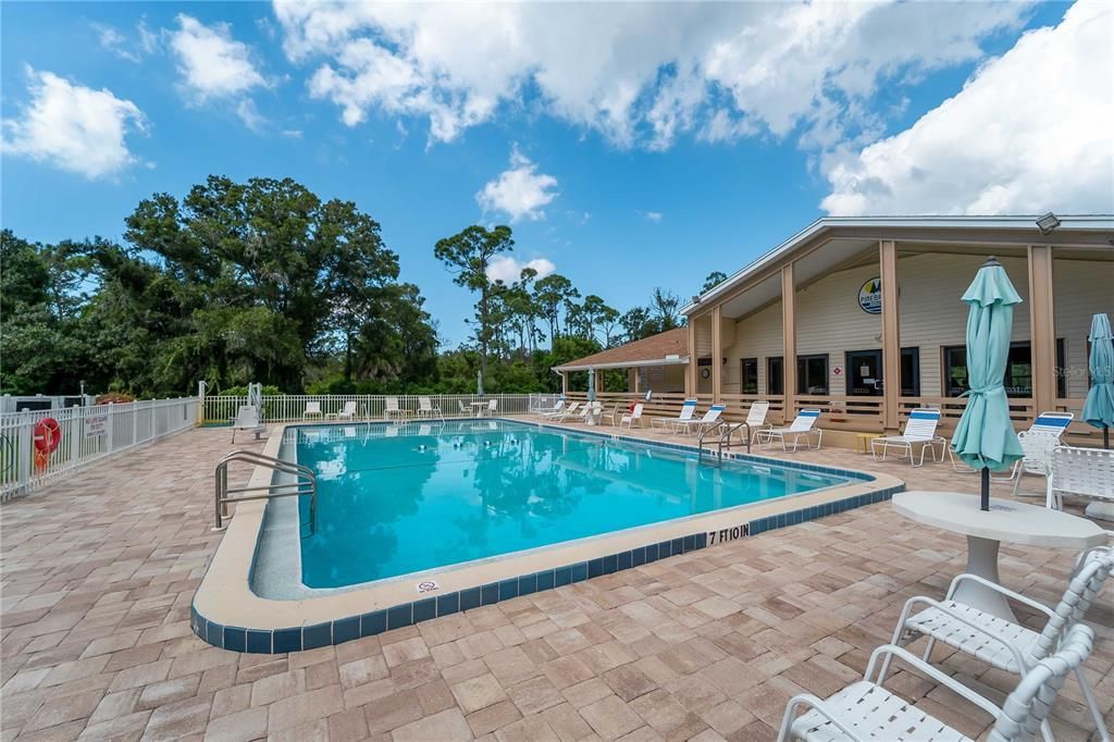 For Sale: $449,000 (2 beds, 2 baths, 1658 Square Feet)